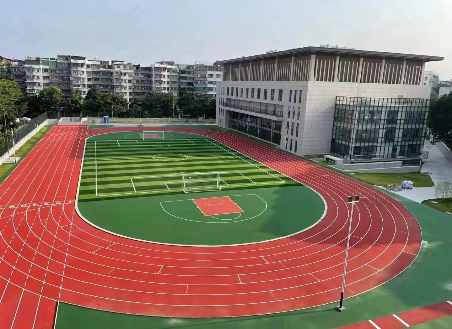 承德市橡胶跑道塑胶篮球场 - 一站式服务